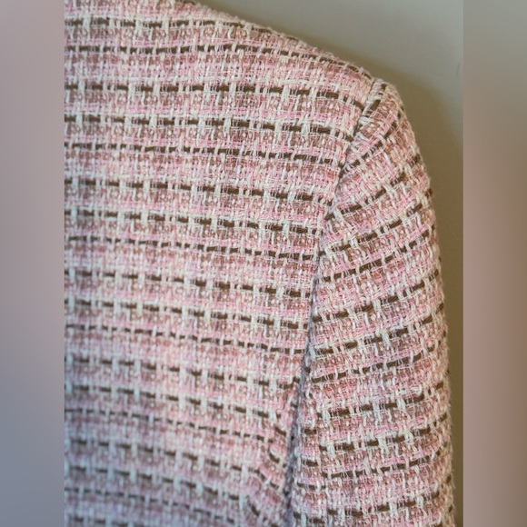 Zara Pink Tweed Double-Breasted Blazer with Decorative Buttons - Picture 3 of 3